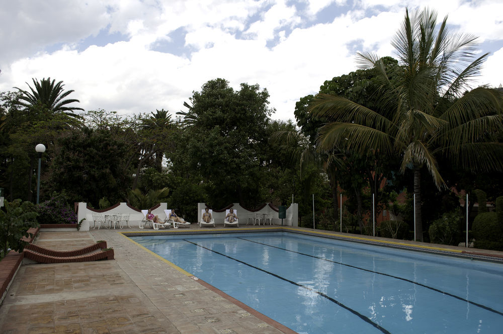 Oaxaca Hotel Los Olivos Spa מראה חיצוני תמונה